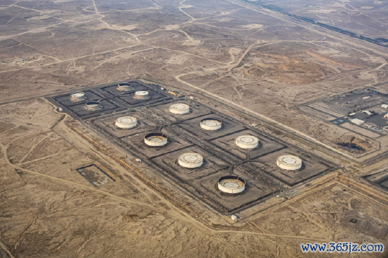 科威特因储油设施饱和开始削减石油产量