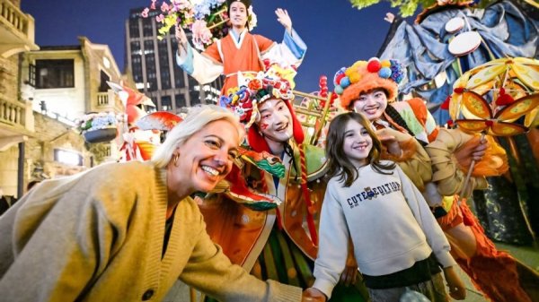 春节假期上海线上线下消费增长12.8%，逾390万人次参与有奖发票活动