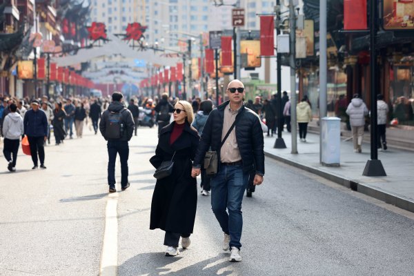 英外交大臣：美国“文明灭亡”论“完全错误”