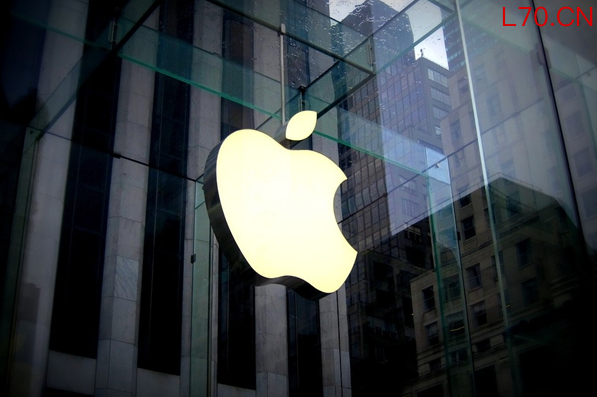 多名用户反映iPhone15、16闪绿屏 申请售后被拒引发关注